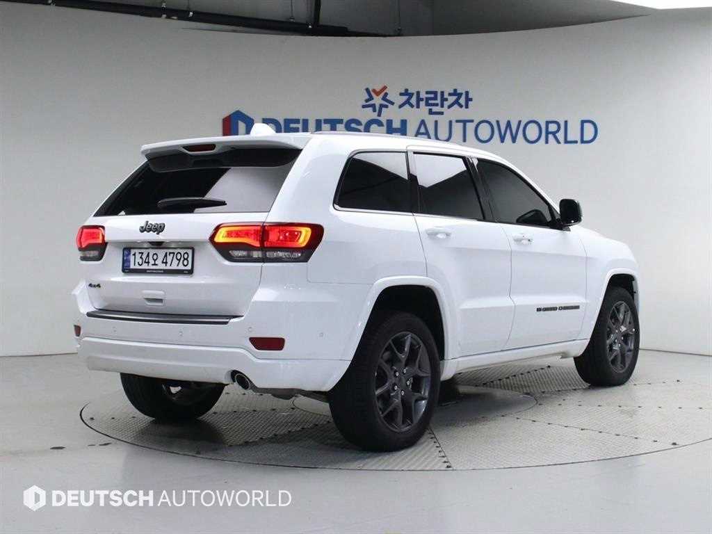 Jeep Cherokee - Vista 2