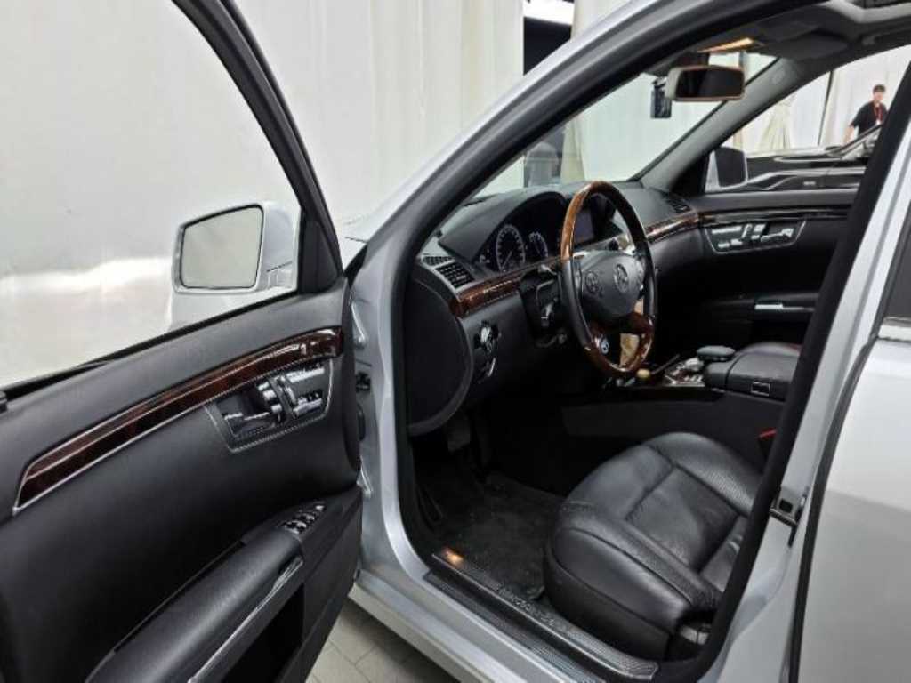 Mercedes Benz S Class - Vista 10