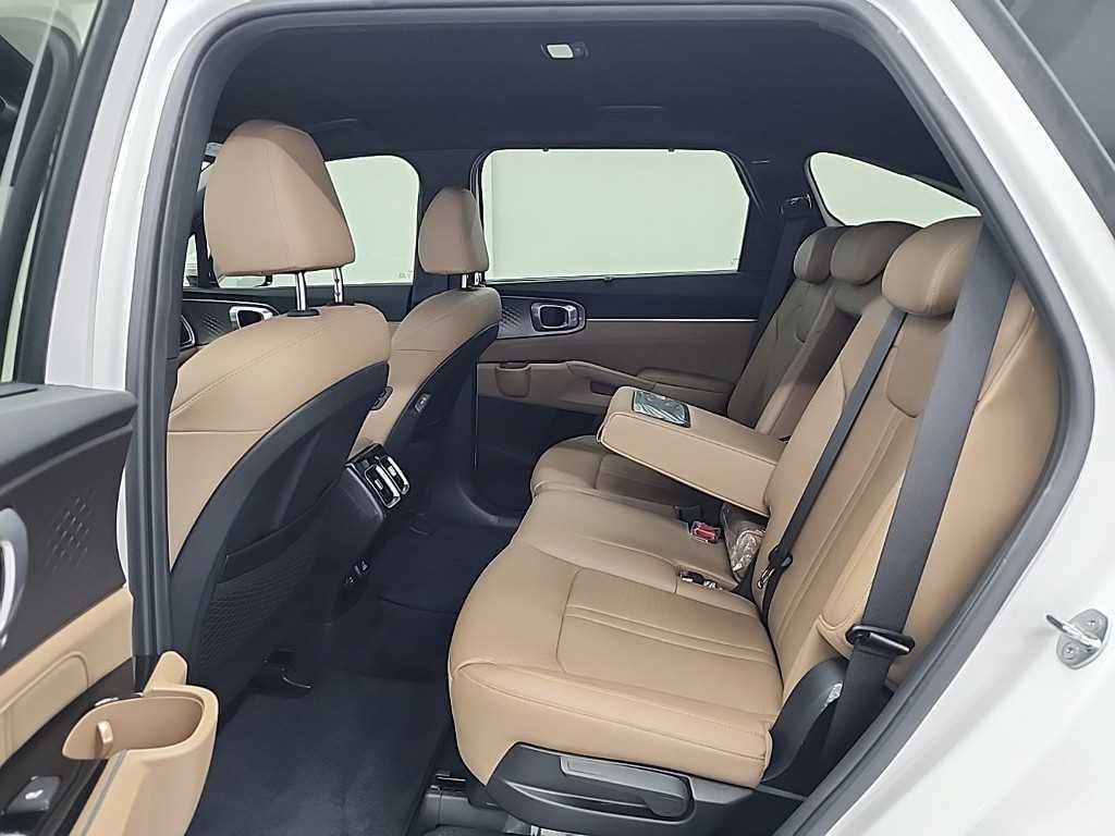 KIA Sorento - Vista 12