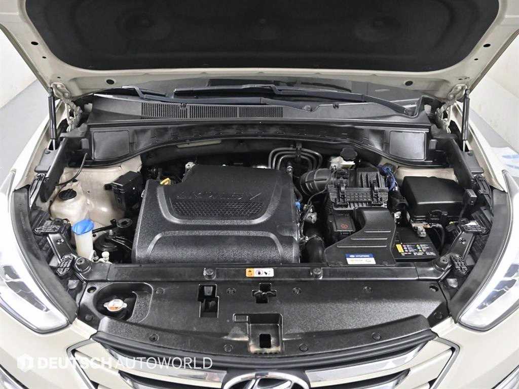 HYUNDAI Santa Fe - Vista 6