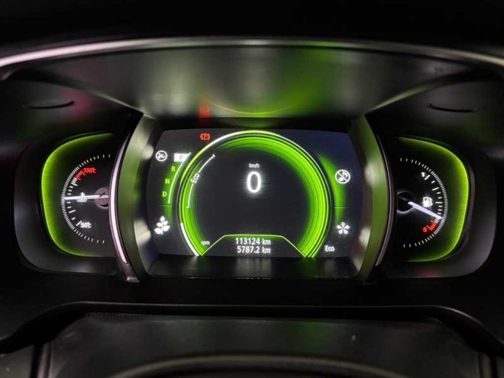 SAMSUNG SM6 - Vista 9