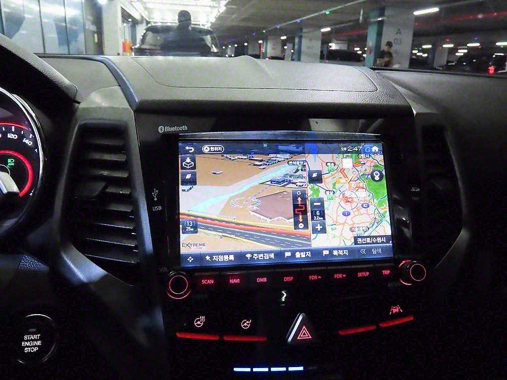 Ssangyong Tivoli 2018 Blanco - Importación desde Corea - HF Imports Iquique - Foto 13