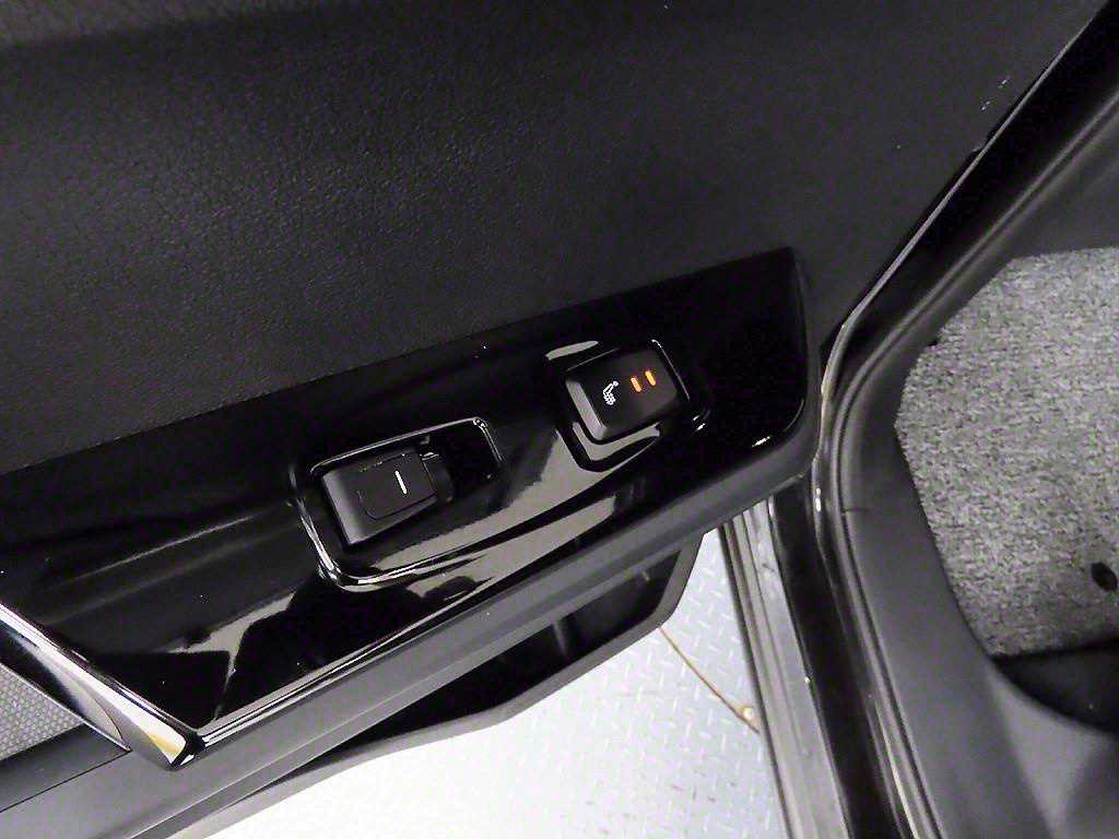 Ssangyong Torres - Vista 12