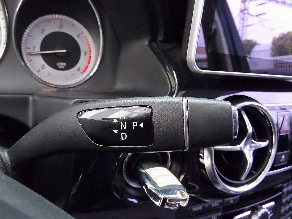 Mercedes Benz GLK Class - Vista 10