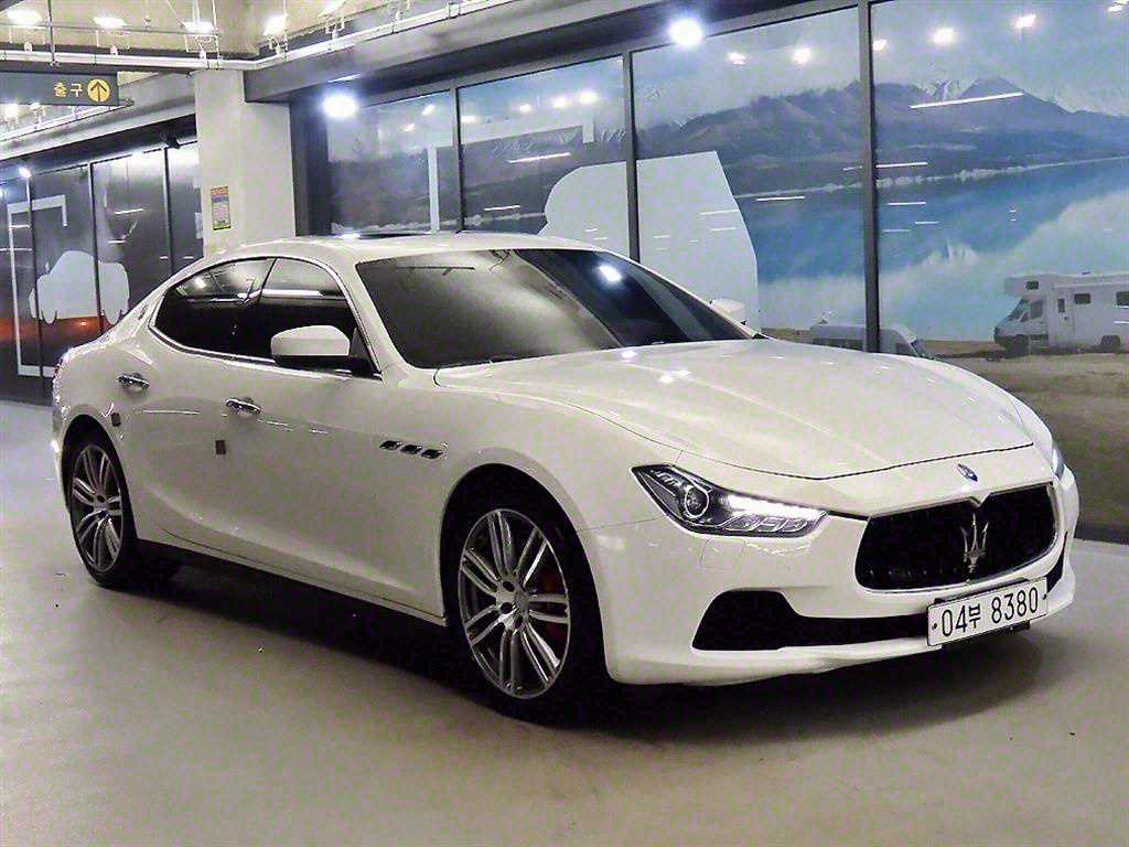 Maserati Ghibli - Vista 2