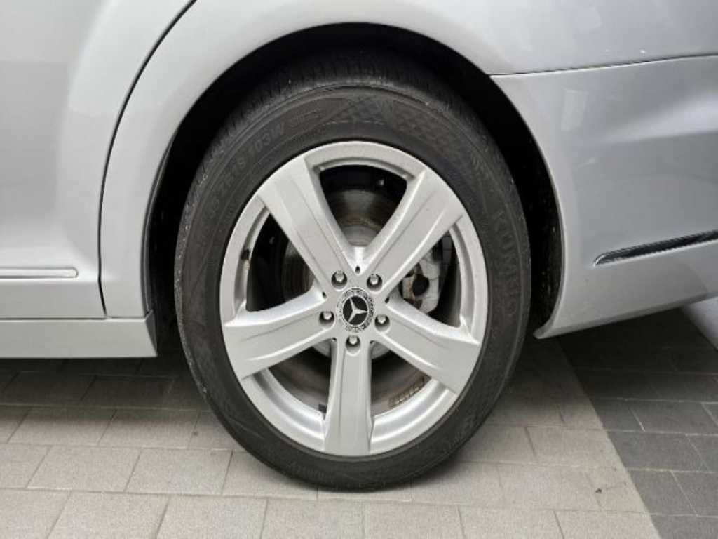 Mercedes Benz S Class - Vista 5