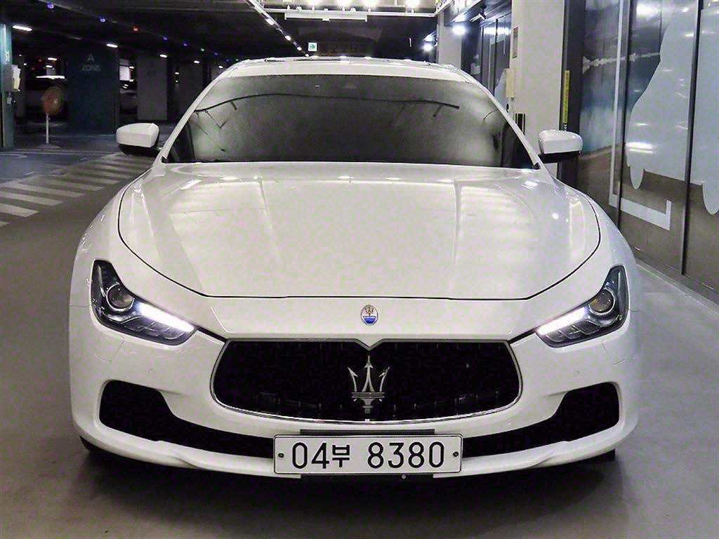 Maserati Ghibli 2017 Blanco - Importación desde Corea - HF Imports Iquique - Foto 1
