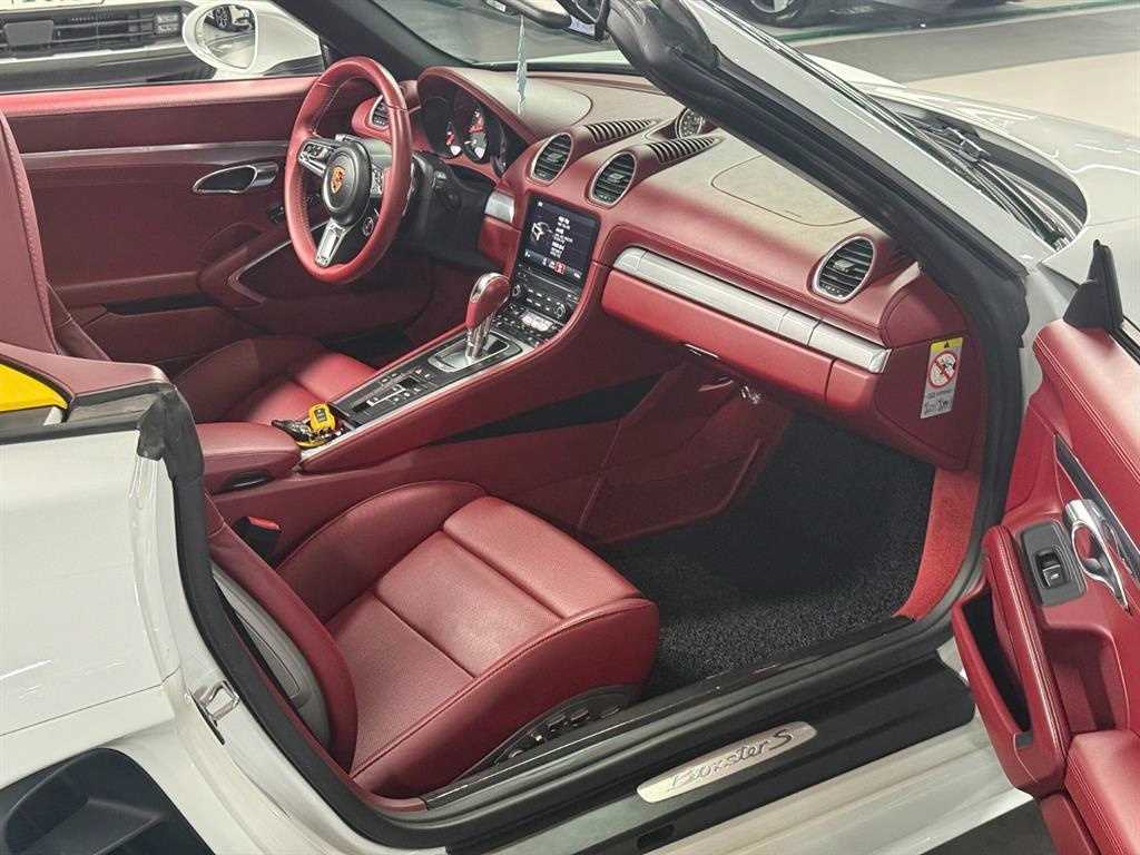 Porsche 718 2017 Blanco - Importación desde Corea - HF Imports Iquique - Foto 15