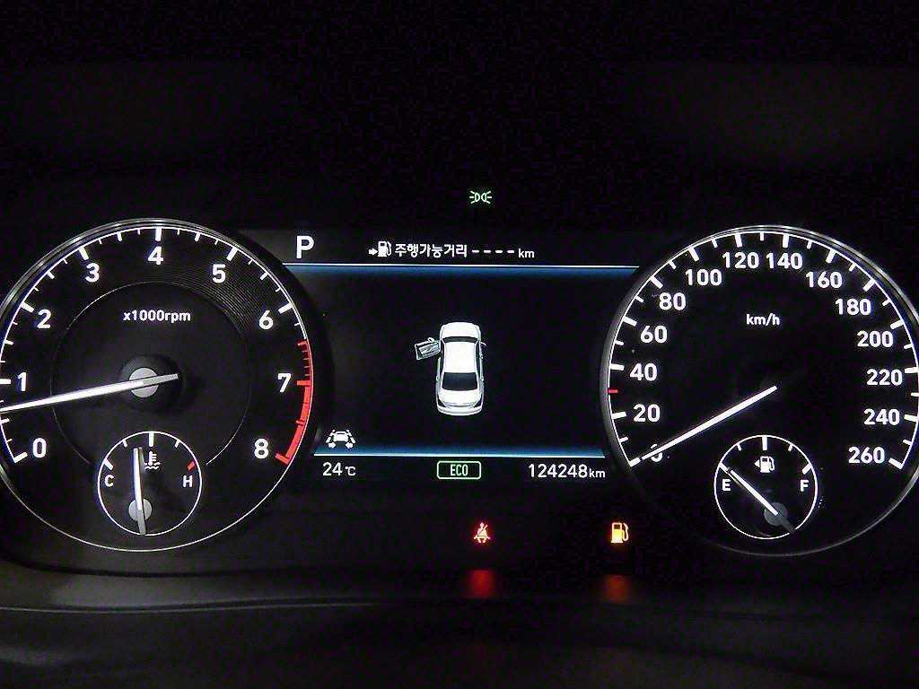 Genesis EQ900 - Vista 9