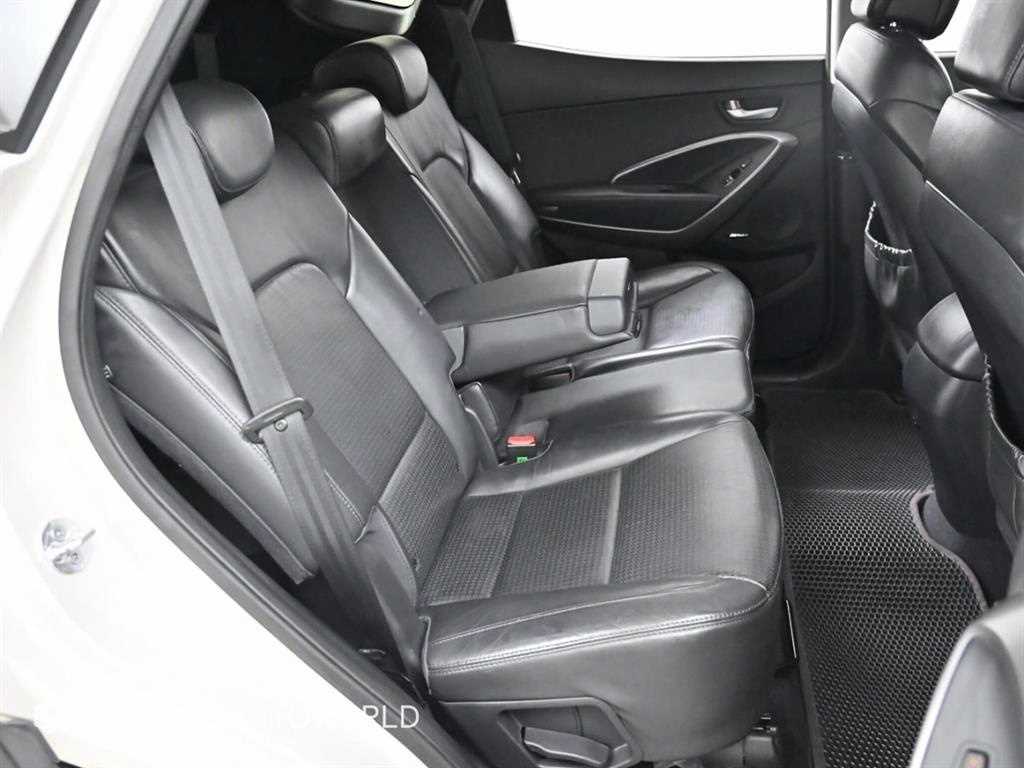 HYUNDAI Santa Fe - Vista 12