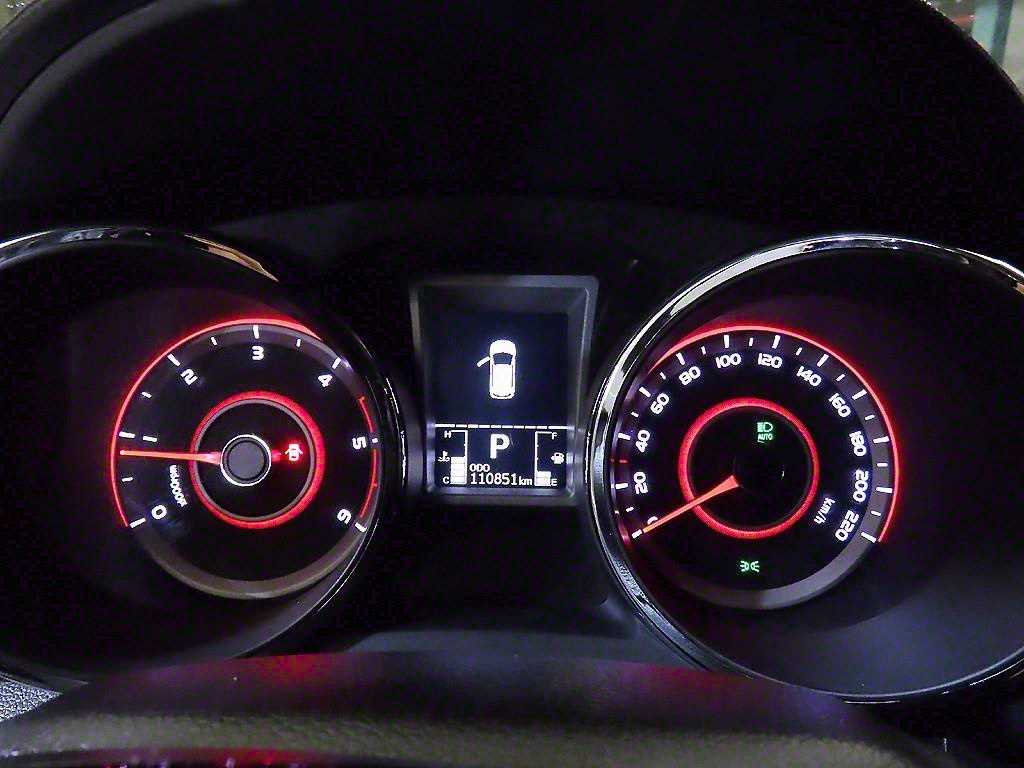 Ssangyong Tivoli - Vista 9