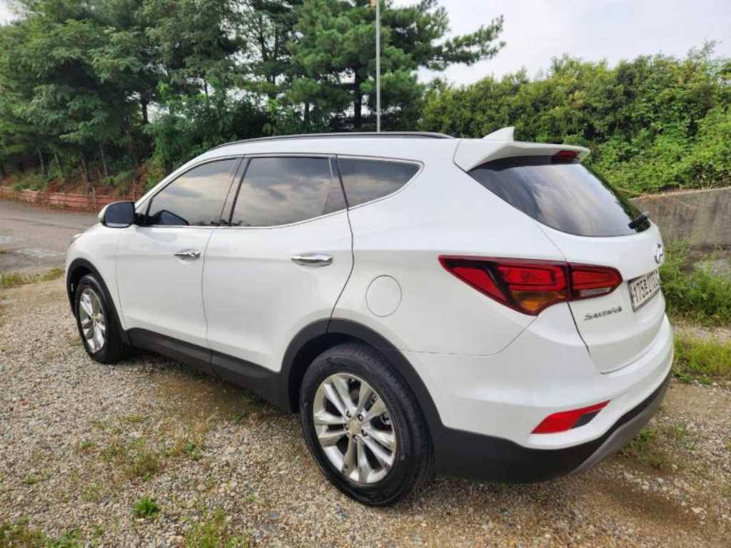 HYUNDAI Santa Fe - Vista 4
