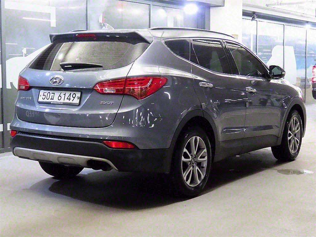HYUNDAI Santa Fe - Vista 4