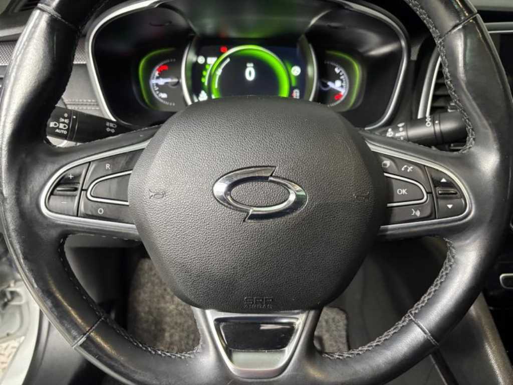 SAMSUNG SM6 - Vista 12