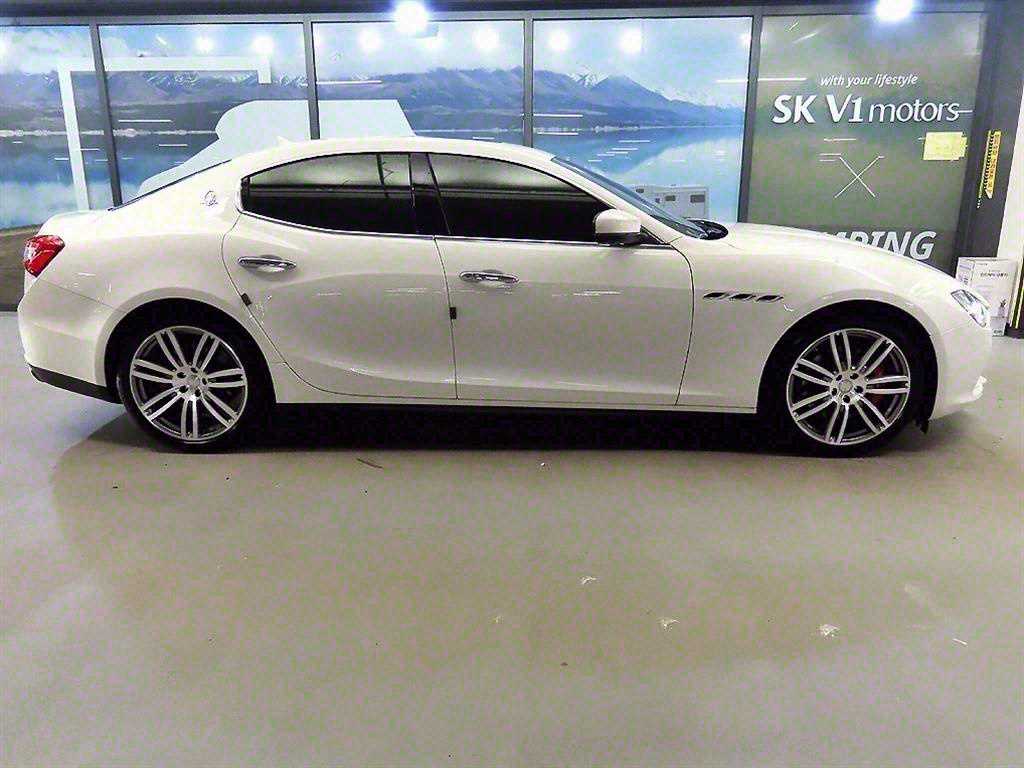 Maserati Ghibli 2017 Blanco - Importación desde Corea - HF Imports Iquique - Foto 20