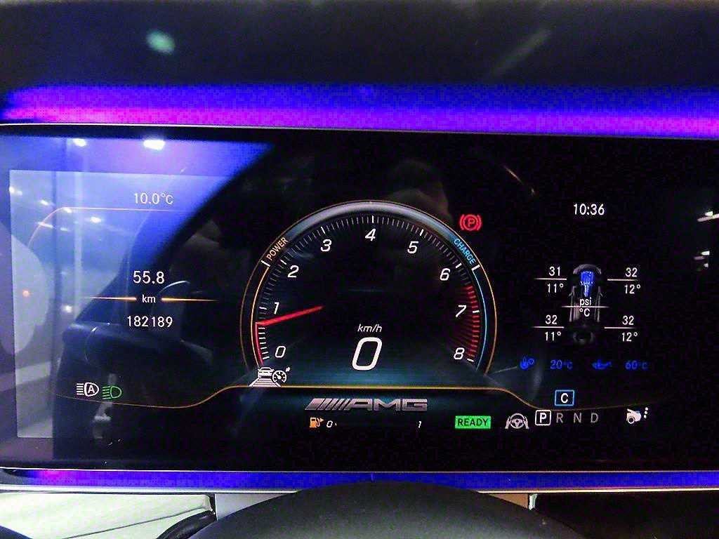 Mercedes Benz AMG GT - Vista 9