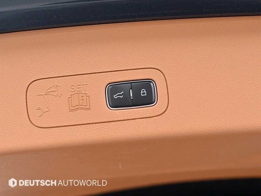 Lincoln Aviator - Vista 9