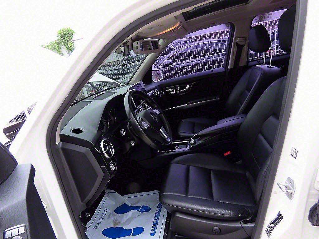 Mercedes Benz GLK Class - Vista 5