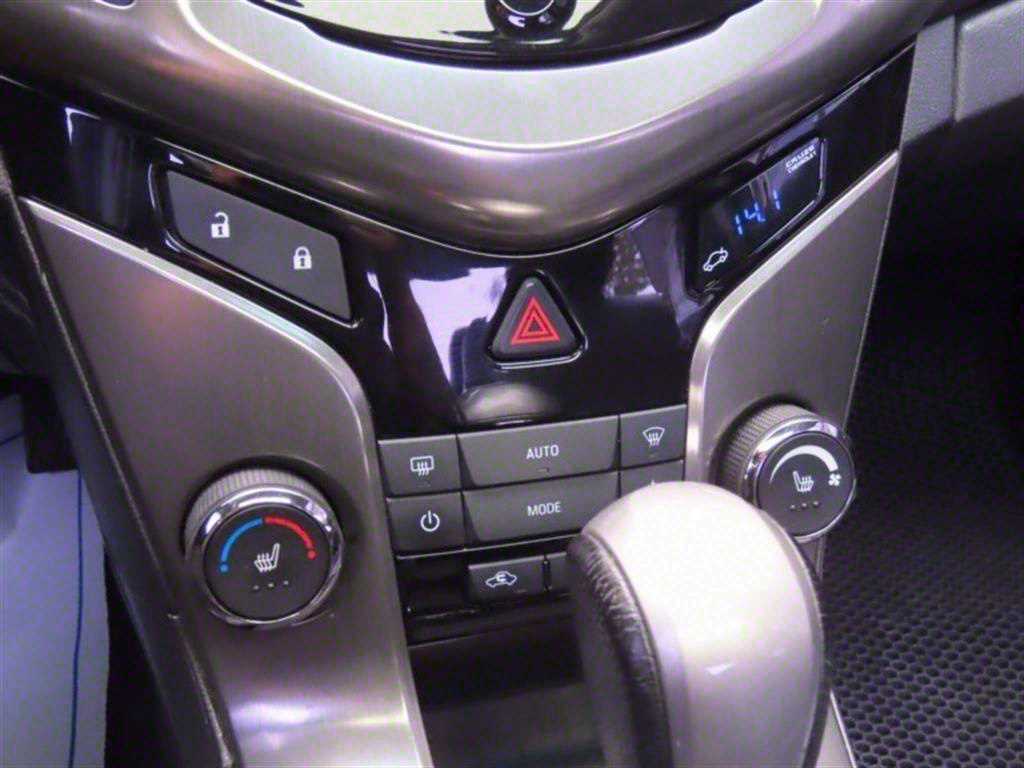 Chevrolet Cruise - Vista 7