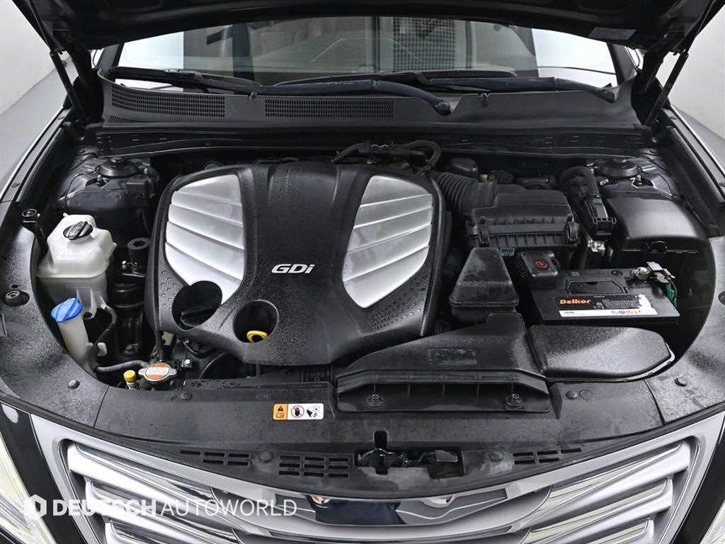 HYUNDAI Grandeur - Vista 6