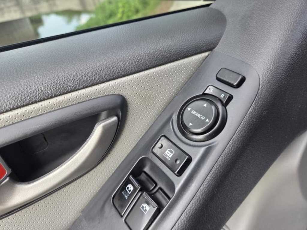 HYUNDAI Starex 2014 - Importación desde Corea - HF Imports Iquique - Foto 18