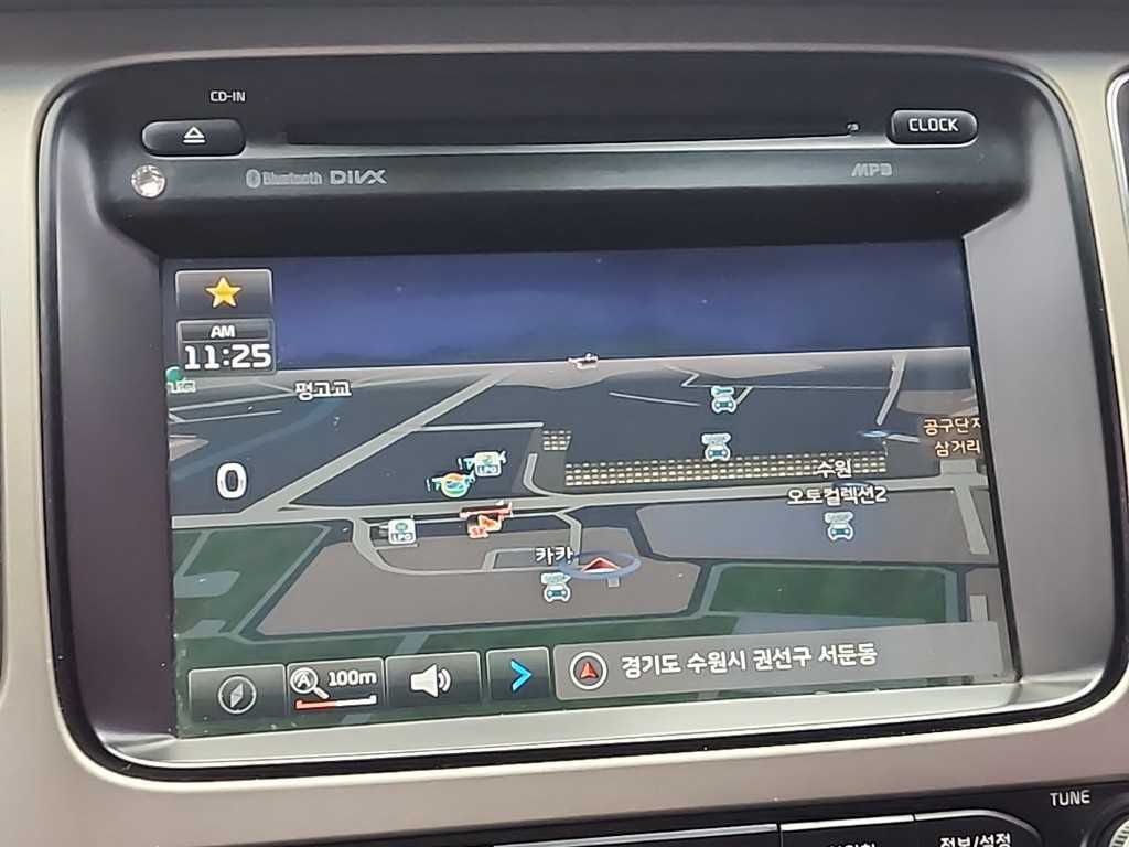 KIA Carens 2014 Plateado - Importación desde Corea - HF Imports Iquique - Foto 13