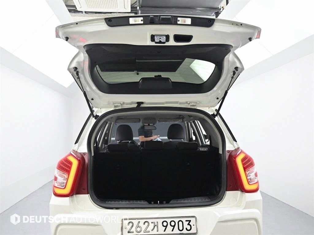 Ssangyong Tivoli 2023 Blanco - Importación desde Corea - HF Imports Iquique - Foto 20