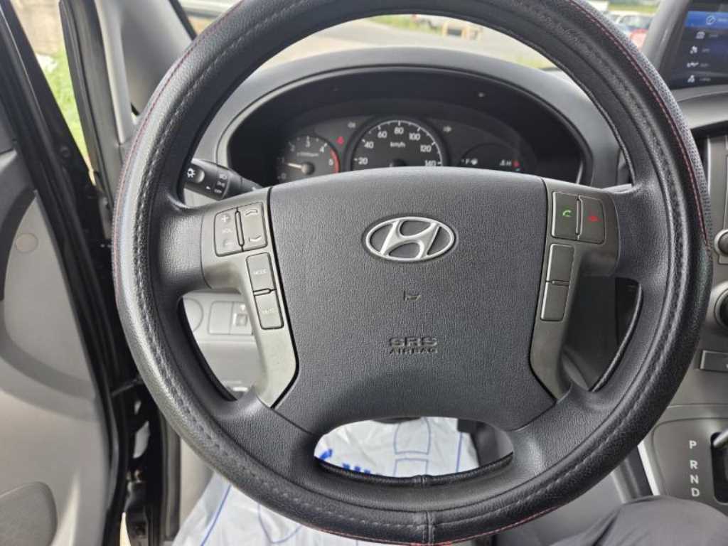 HYUNDAI Starex 2014 - Importación desde Corea - HF Imports Iquique - Foto 17
