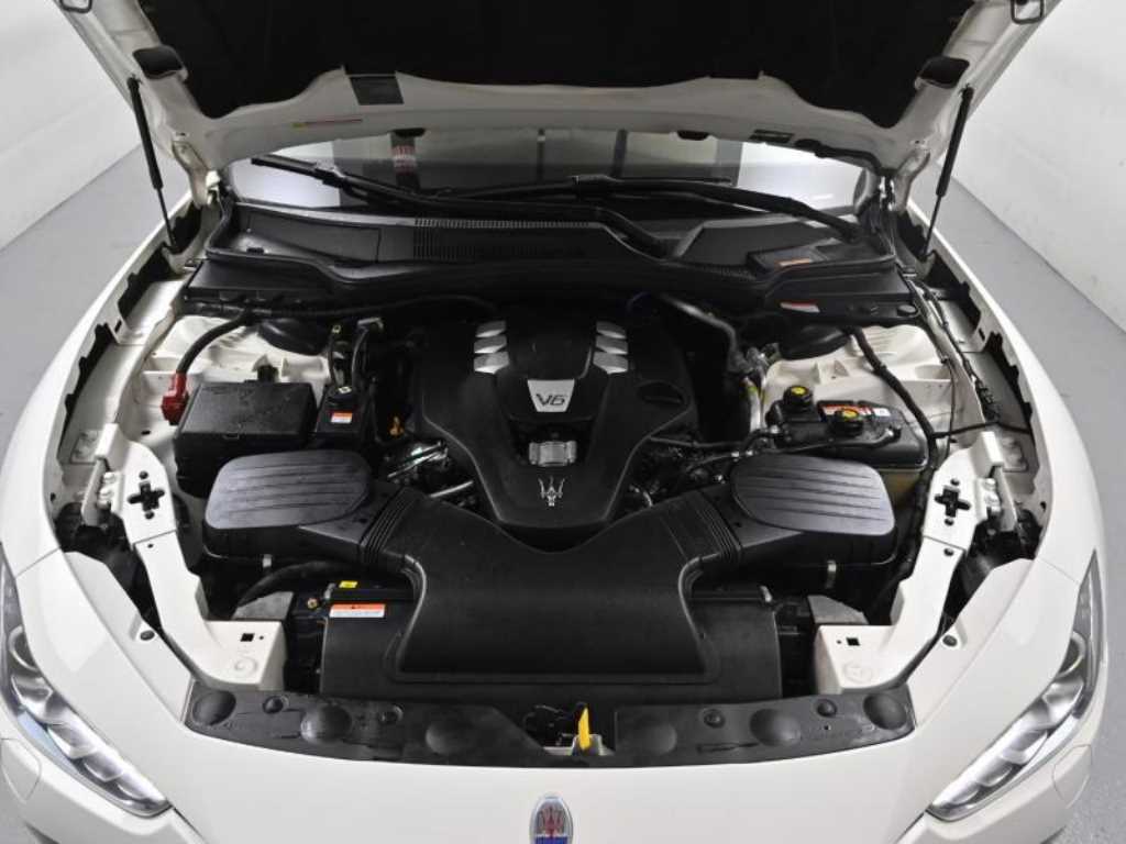 Maserati Ghibli - Vista 6