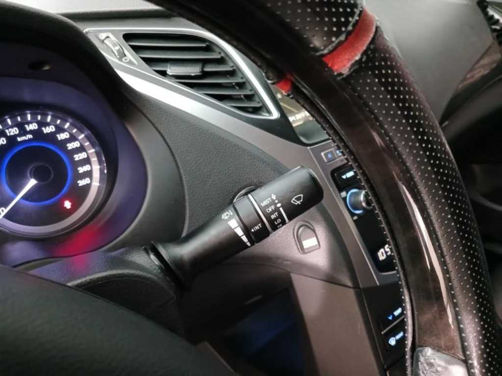 HYUNDAI Grandeur 2016 Negro - Importación desde Corea - HF Imports Iquique - Foto 17