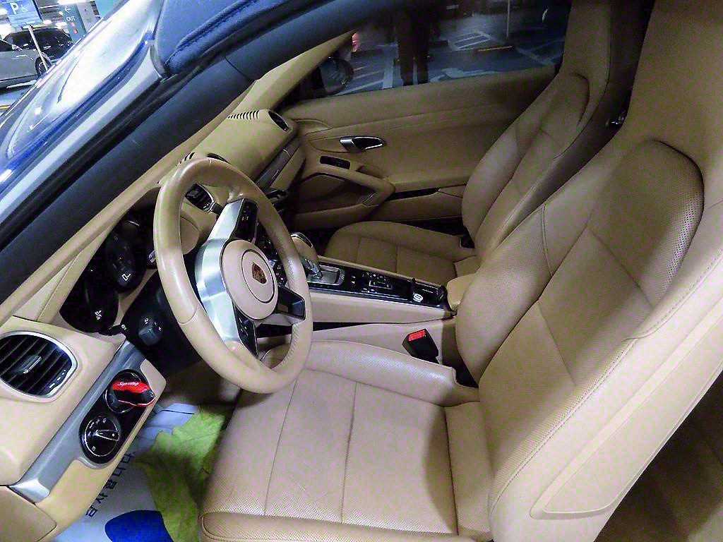 Porsche 718 - Vista 8