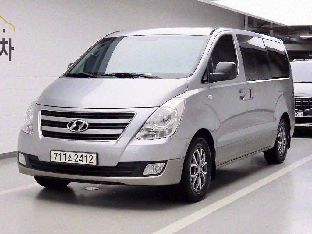 HYUNDAI Starex 2017 - Importación desde Corea - HF Imports Iquique - Foto 1