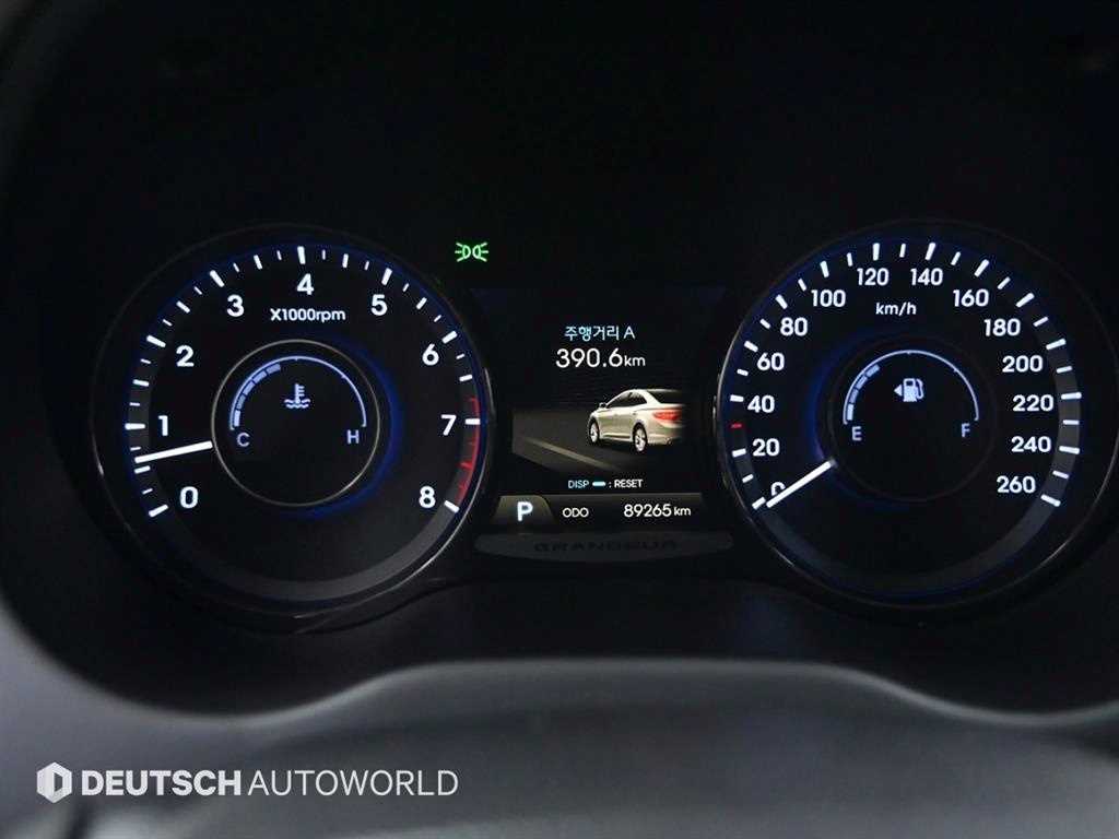 HYUNDAI Grandeur - Vista 8