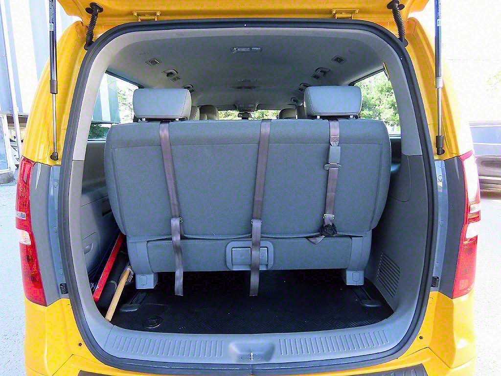 HYUNDAI Starex 2019 Amarillo - Importación desde Corea - HF Imports Iquique - Foto 18