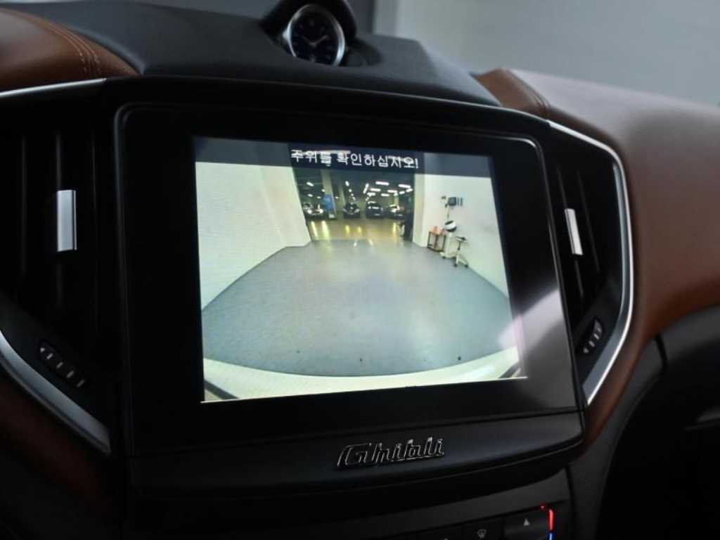 Maserati Ghibli 2017 - Importación desde Corea - HF Imports Iquique - Foto 15