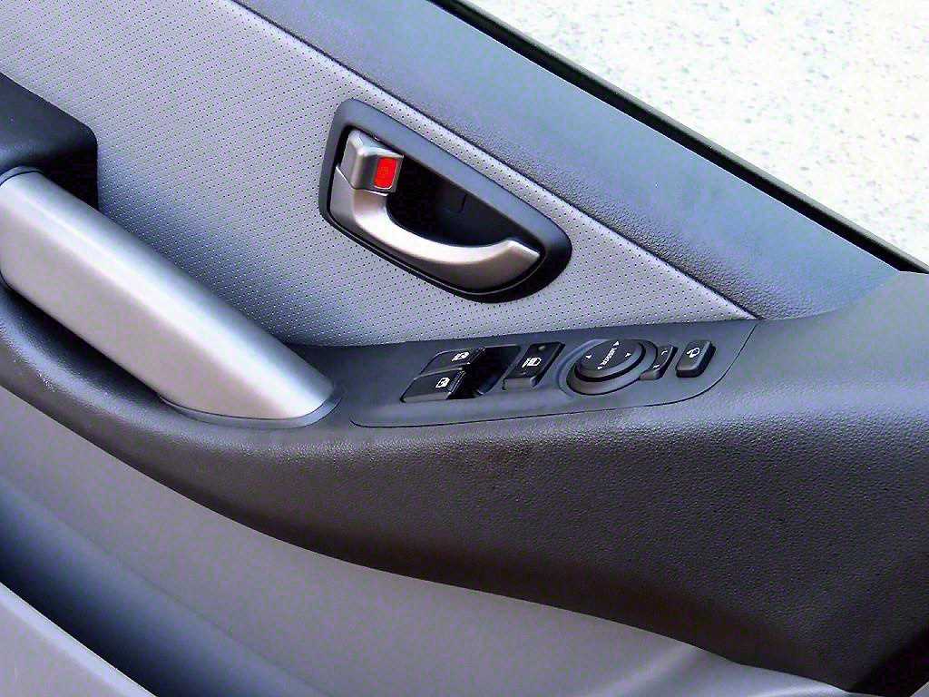 HYUNDAI Starex - Vista 12