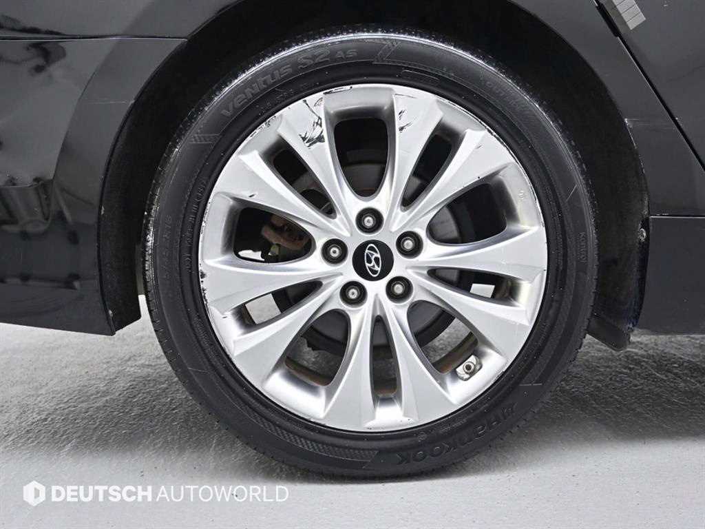 HYUNDAI Grandeur - Vista 5