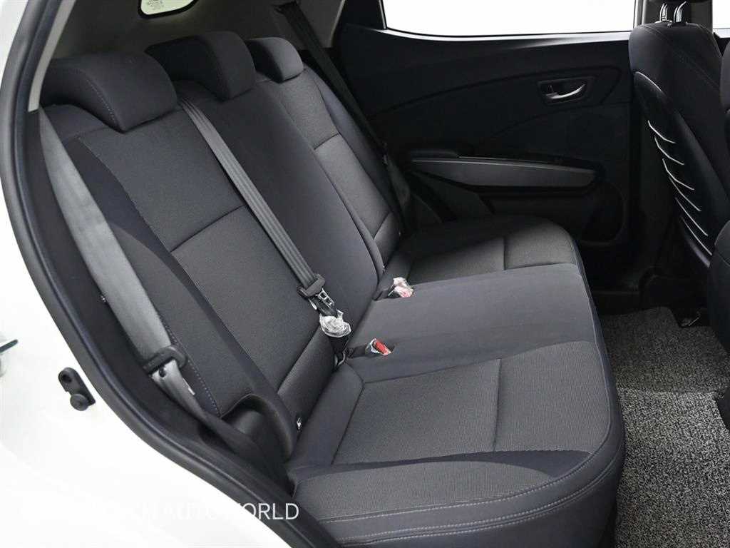 Ssangyong Tivoli - Vista 12