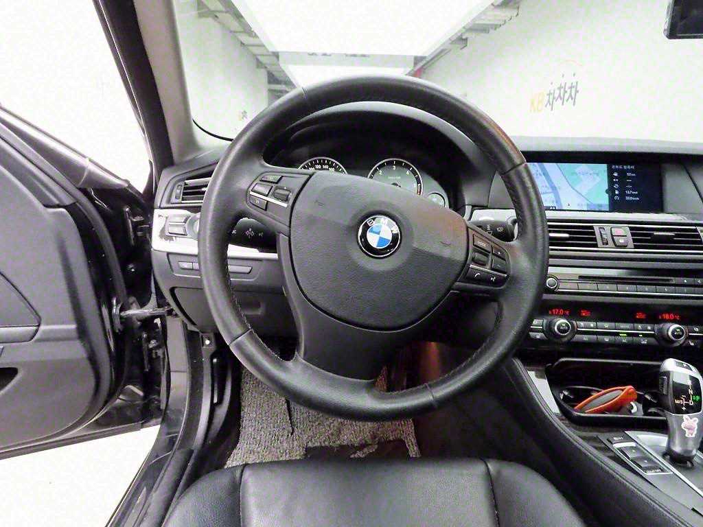 BMW 5 Series - Vista 7