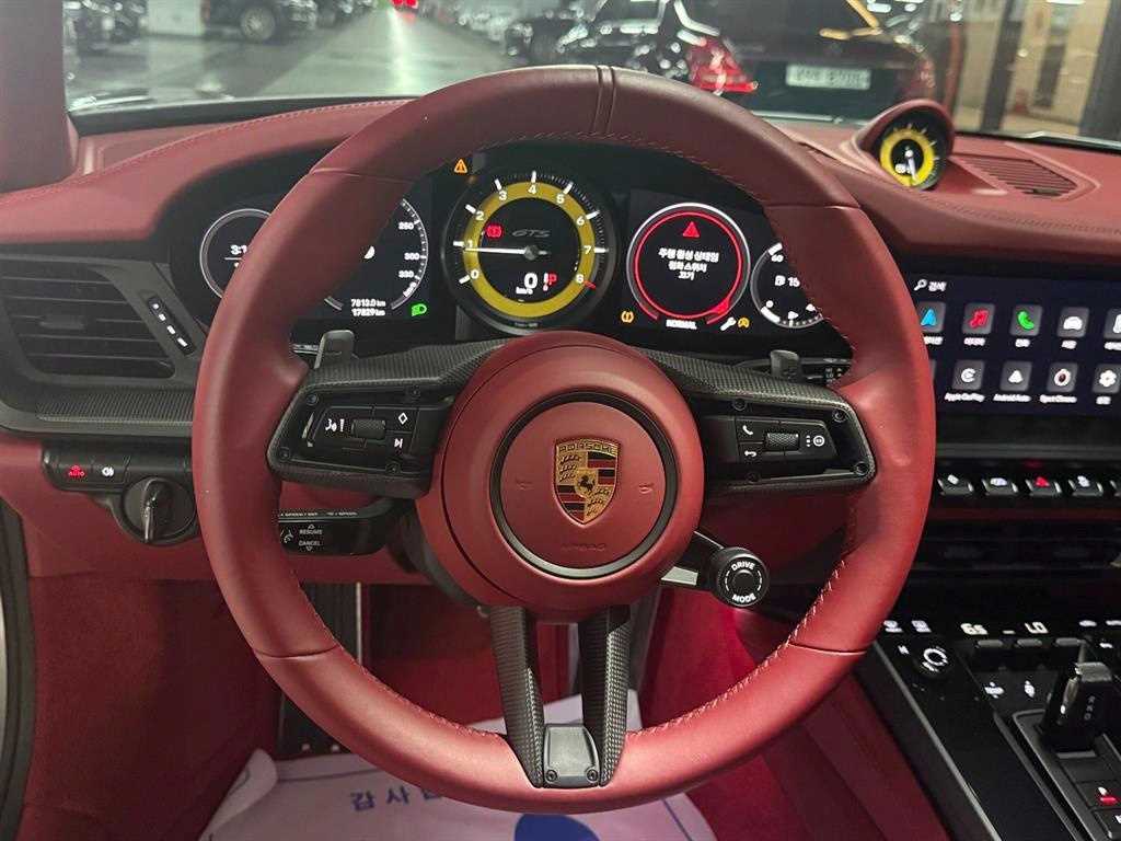 Porsche 911 - Vista 9