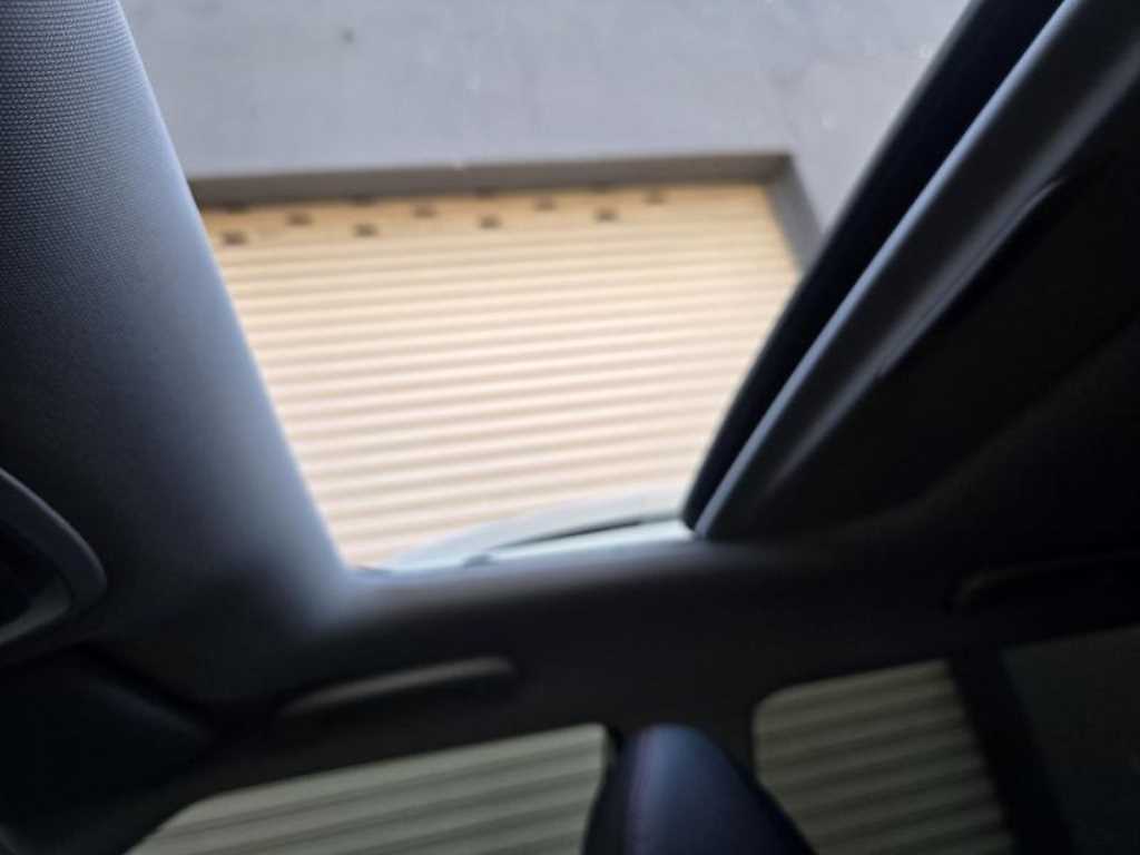 Ssangyong Tivoli - Vista 10