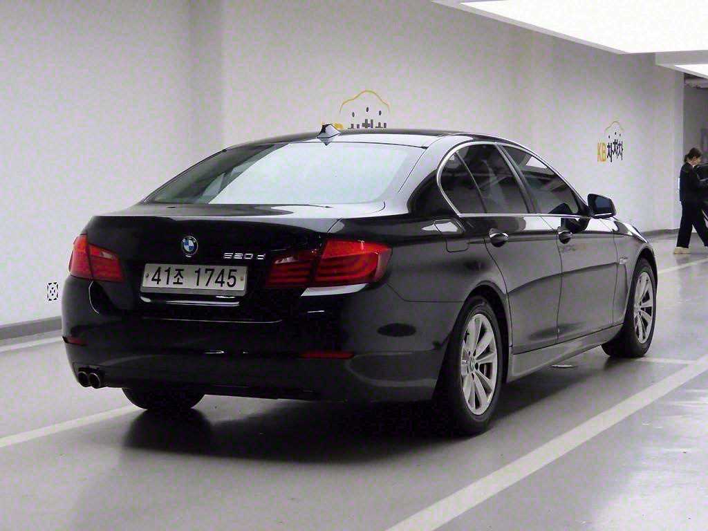 BMW 5 Series - Vista 4