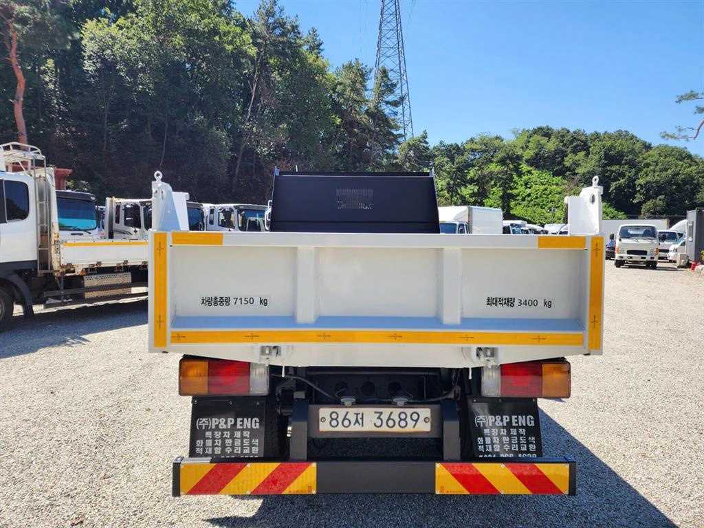 medium and large cargo dump - Vista 6