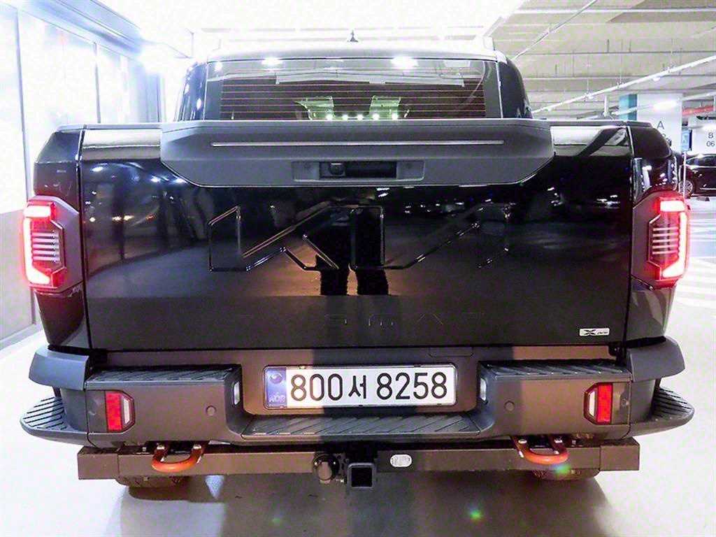 KIA Tasman - Vista 5