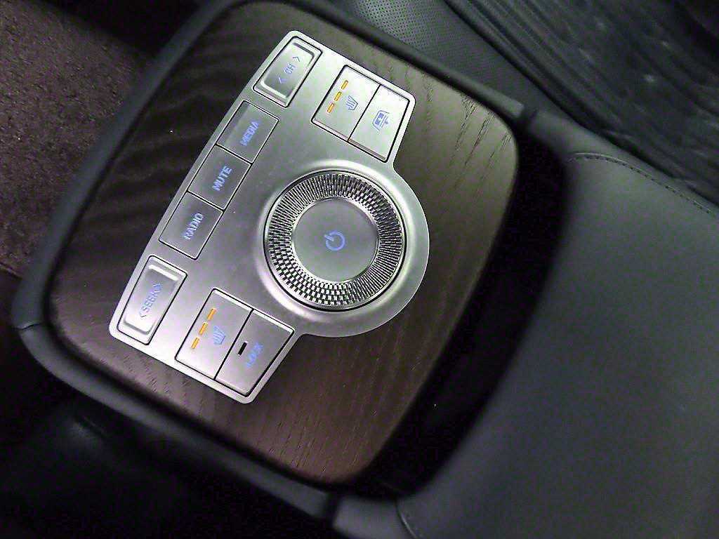 Genesis G80 - Vista 12