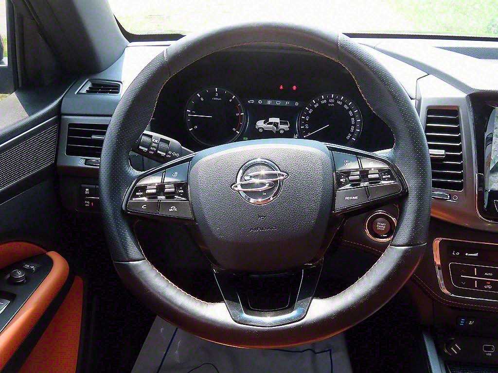 Ssangyong Rexton - Vista 8