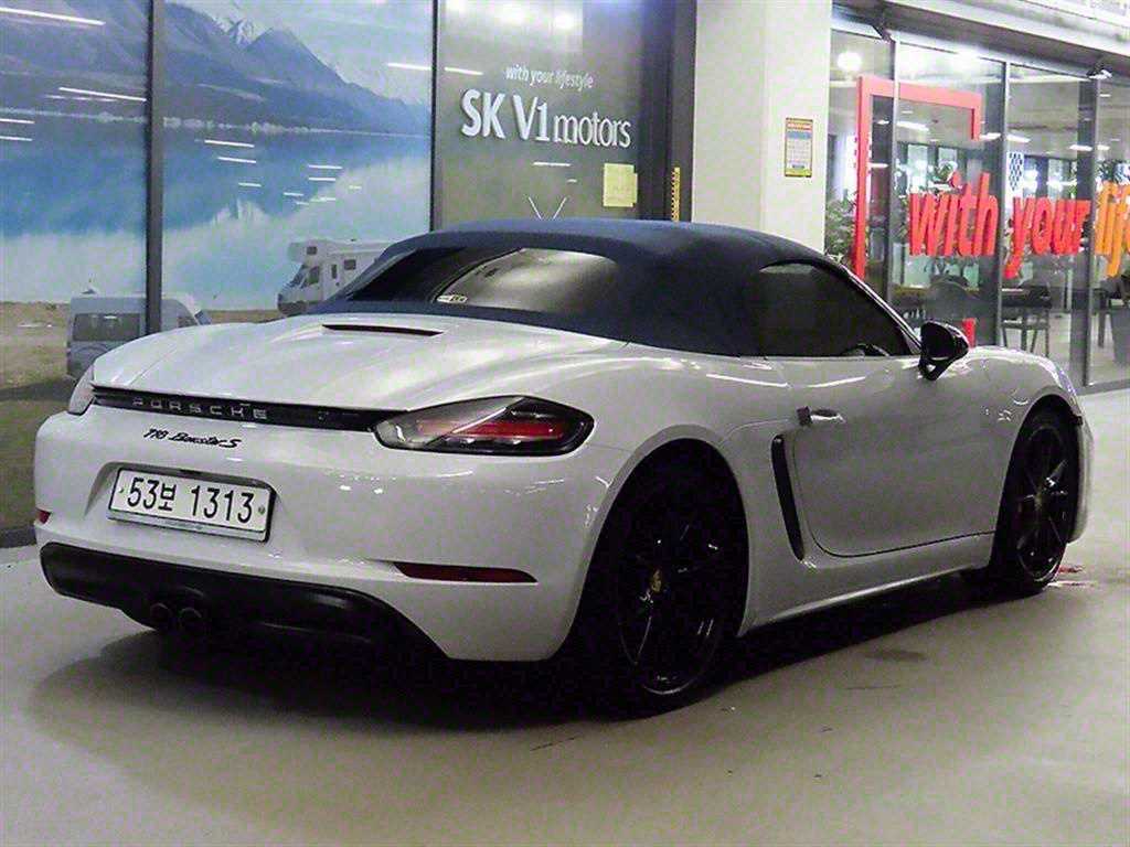 Porsche 718 - Vista 4