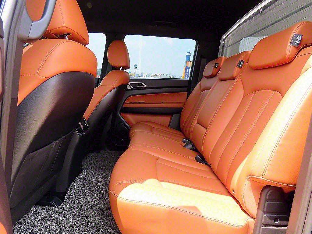 Ssangyong Rexton - Vista 7