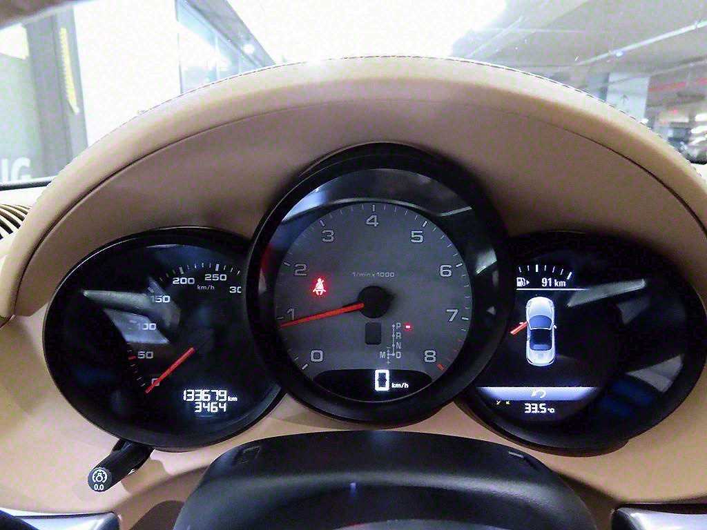 Porsche 718 - Vista 10