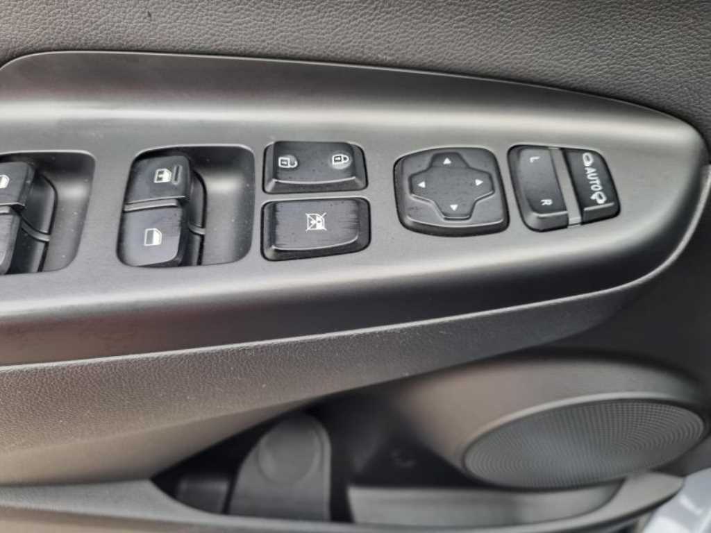 HYUNDAI Kona 2018 Gris - Importación desde Corea - HF Imports Iquique - Foto 18